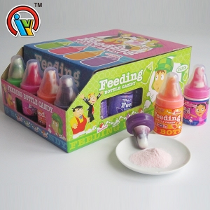 caramelo de piruleta con caramelo en polvo en biberón