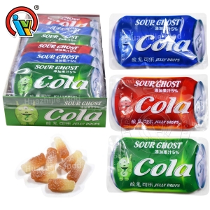 Caramelo gomoso de cola dentro de una bolsa de cola